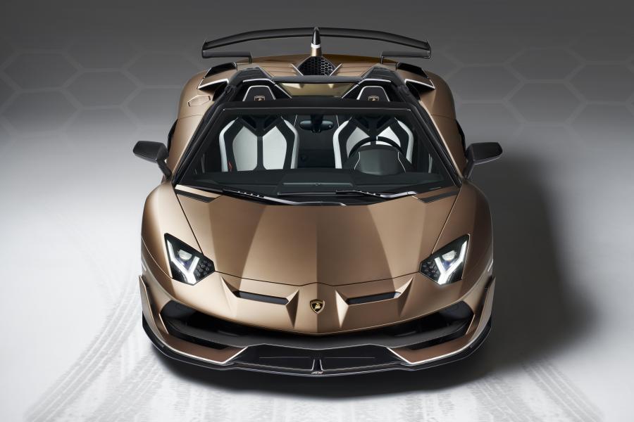  Lamborghini Aventador SVJ Roadster 2019 года  (WW) (фото 8 из 37)
